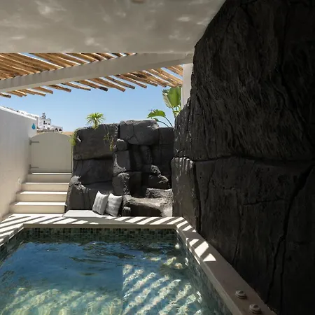 Aegean Diamonds Luxury Suites Monolithos  Room photo