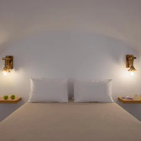Aegean Diamonds Luxury Suites Monolithos  Exterior photo