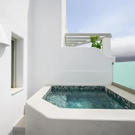 Aegean Diamonds Luxury Suites Monolithos  Exterior photo