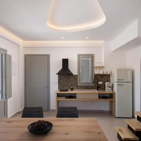 Aegean Diamonds Luxury Suites Monolithos  Room photo